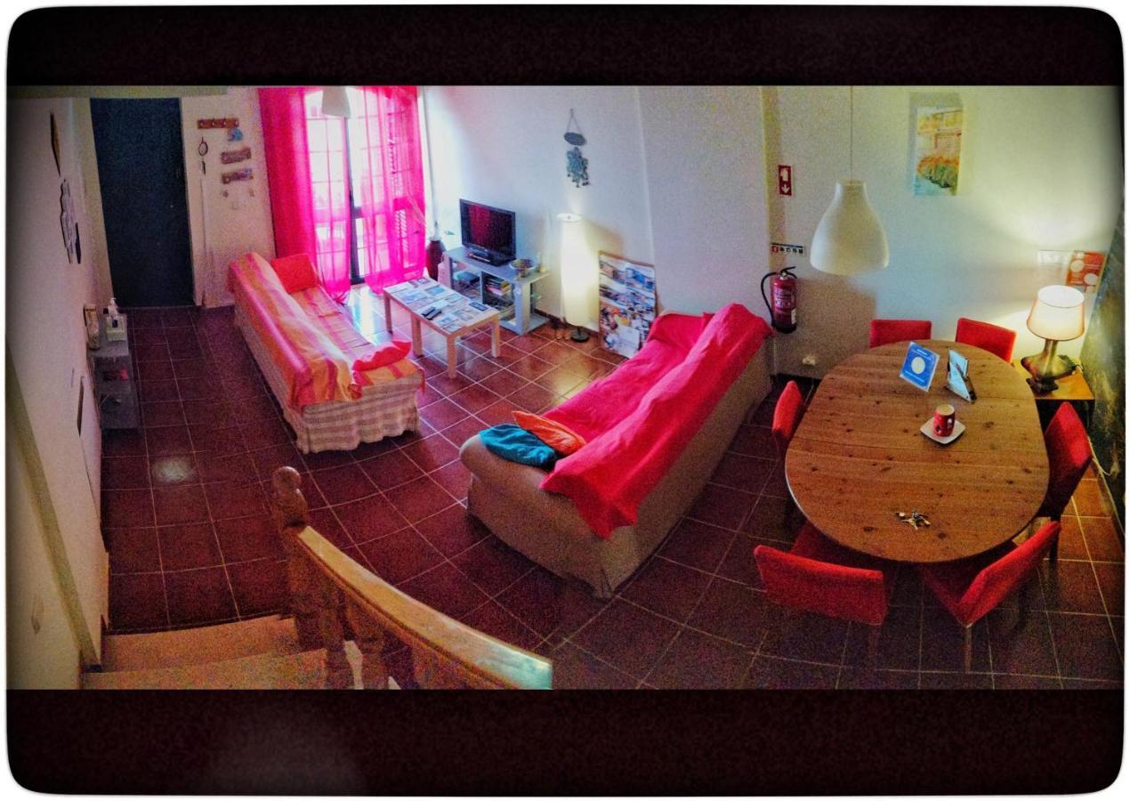 Supertubos Beach Hostel Atouguia Da Baleia Eksteriør bilde