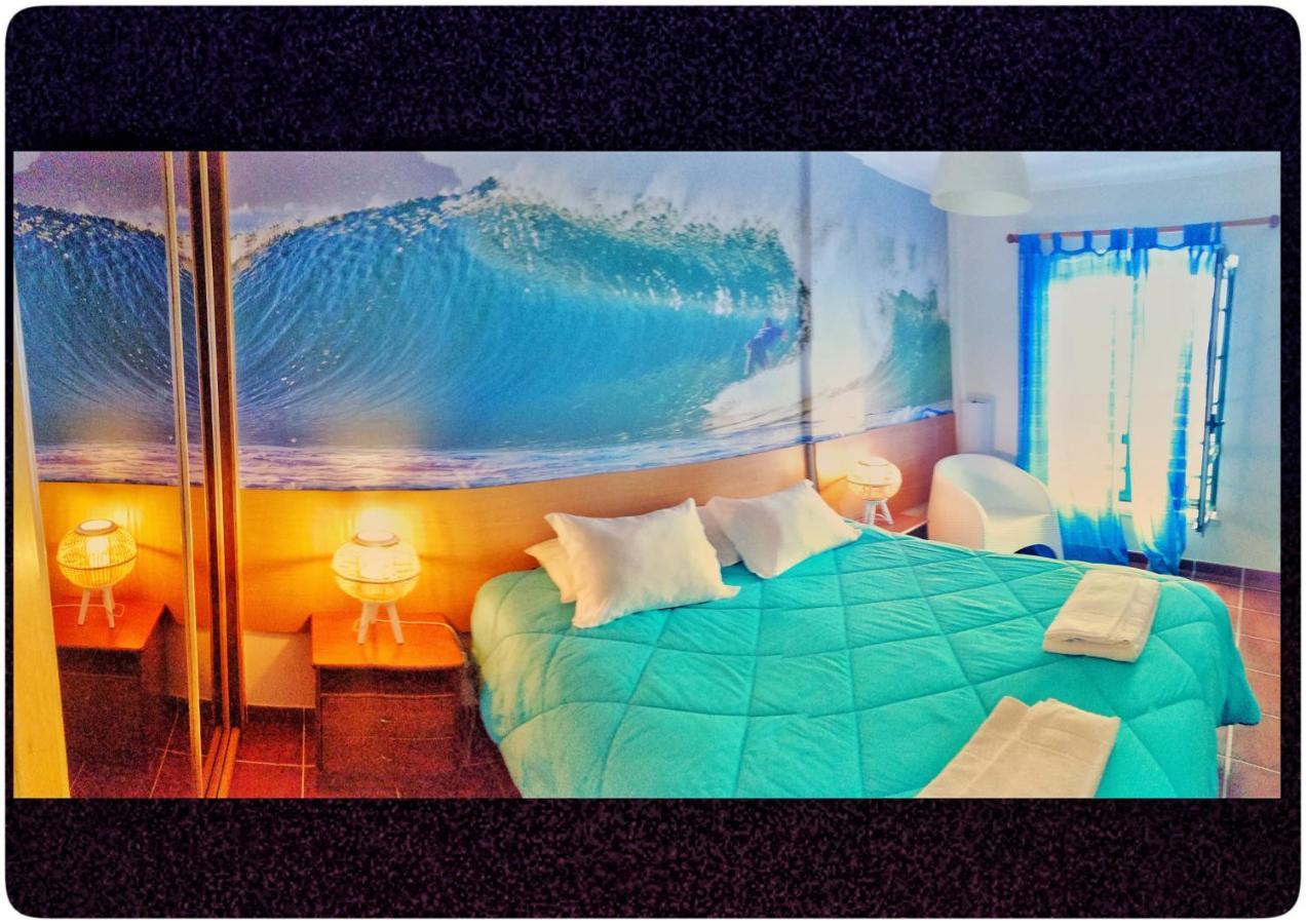 Supertubos Beach Hostel Atouguia Da Baleia Eksteriør bilde