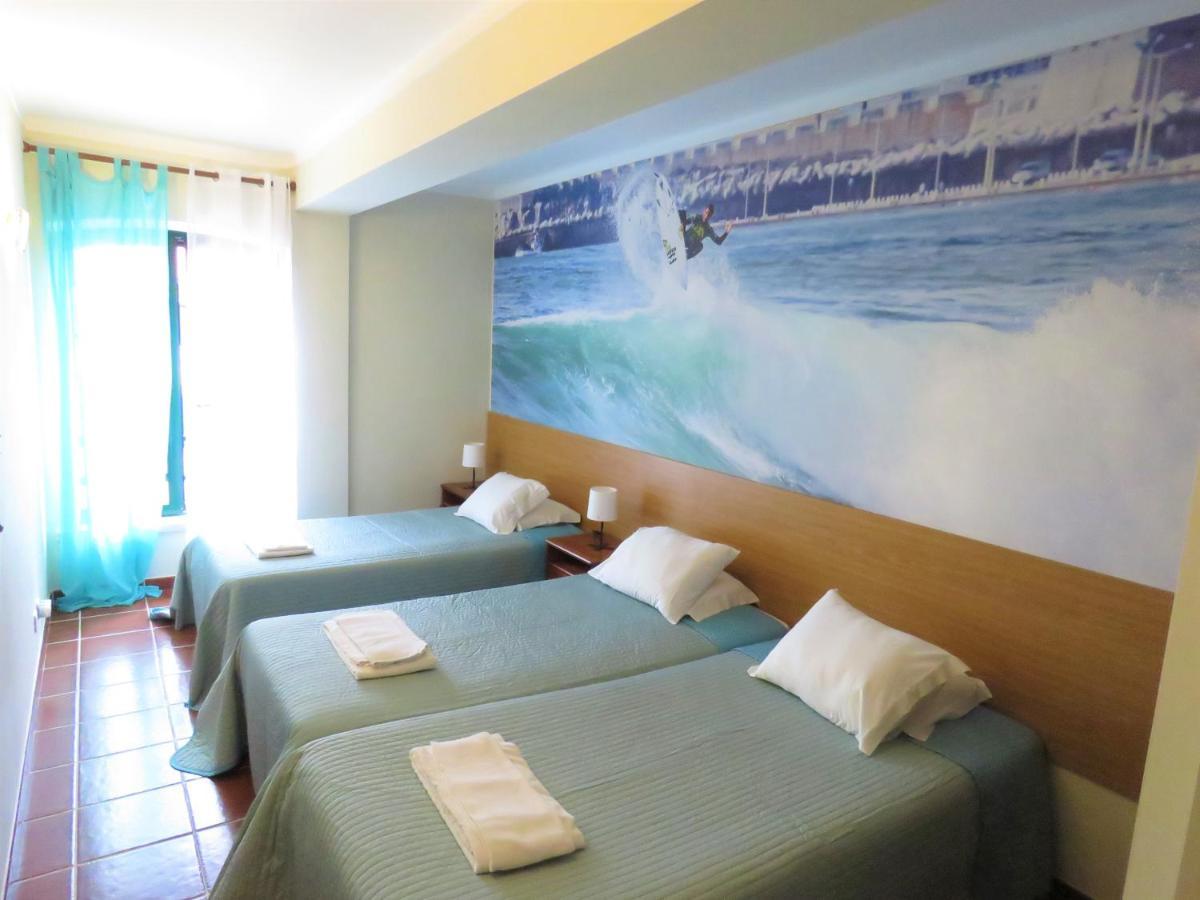Supertubos Beach Hostel Atouguia Da Baleia Eksteriør bilde