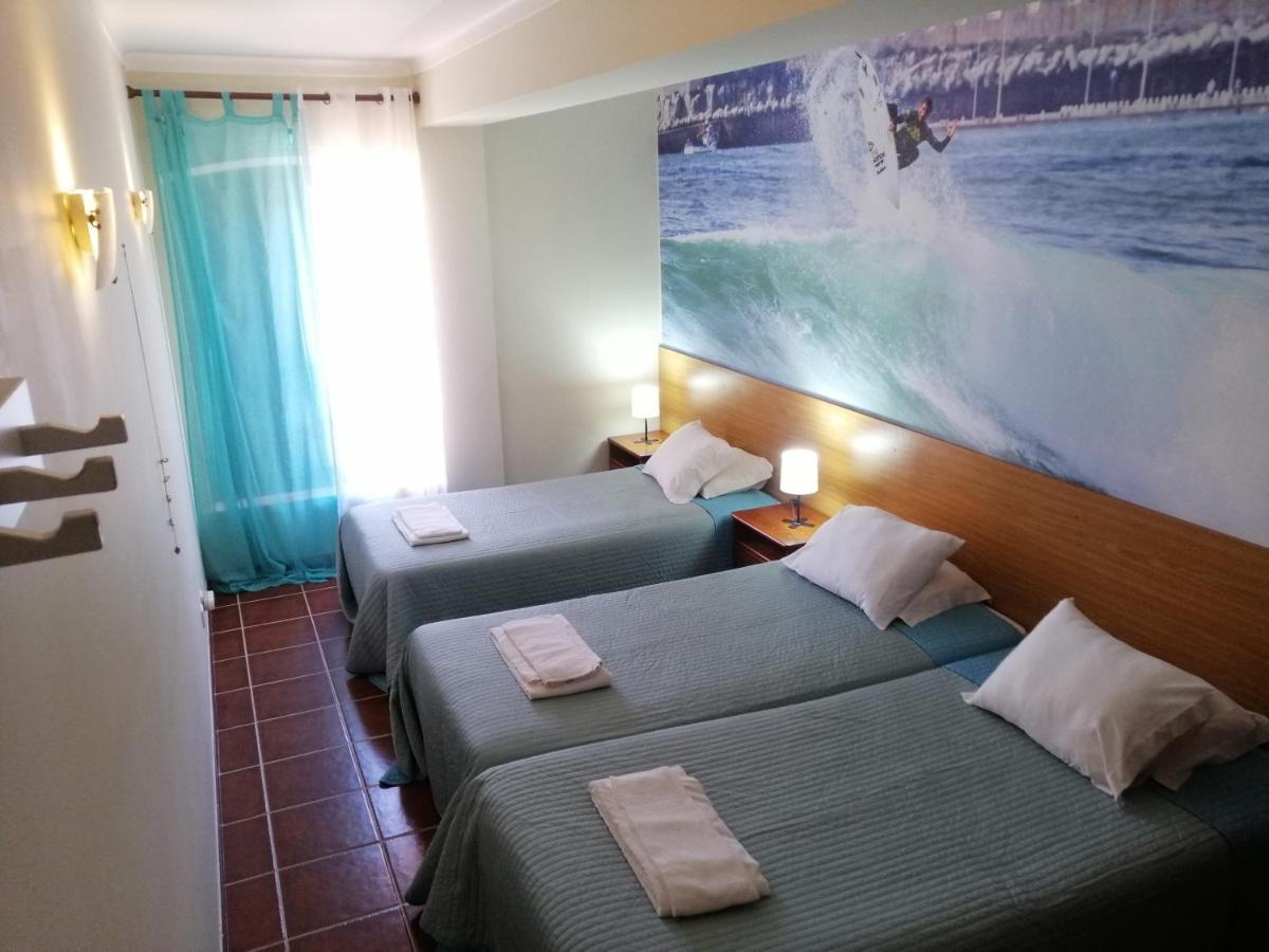 Supertubos Beach Hostel Atouguia Da Baleia Eksteriør bilde