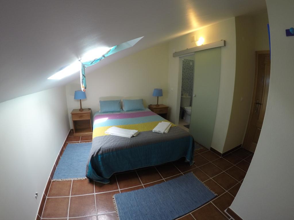 Supertubos Beach Hostel Atouguia Da Baleia Eksteriør bilde
