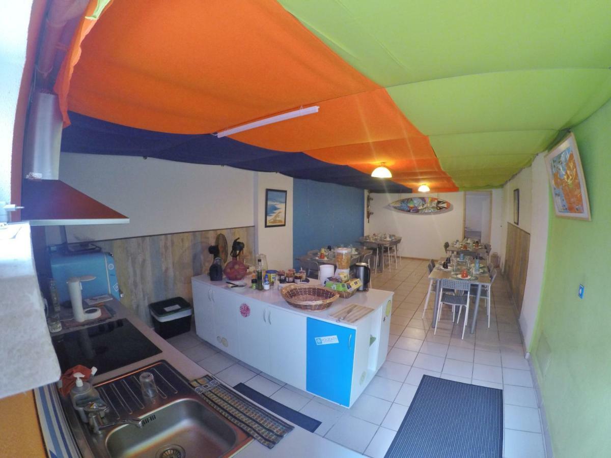 Supertubos Beach Hostel Atouguia Da Baleia Eksteriør bilde
