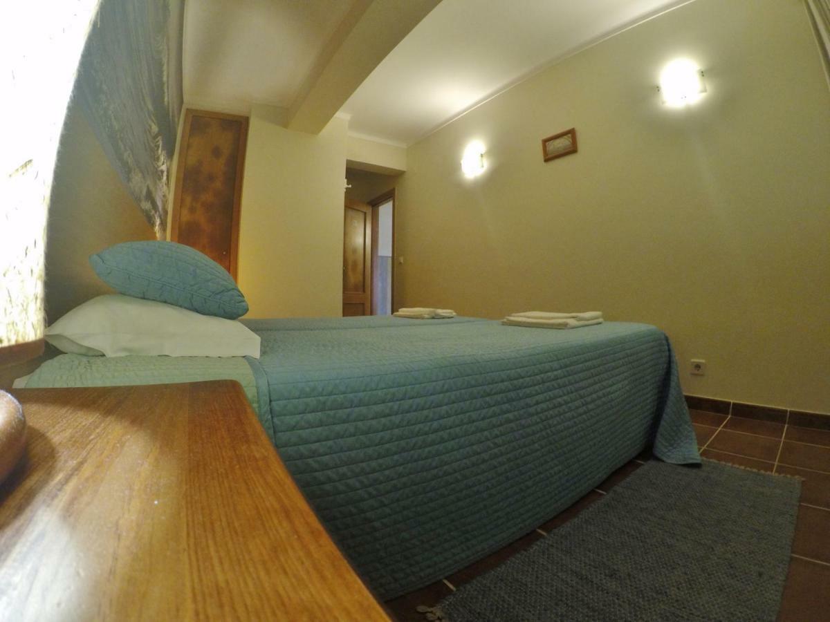 Supertubos Beach Hostel Atouguia Da Baleia Eksteriør bilde