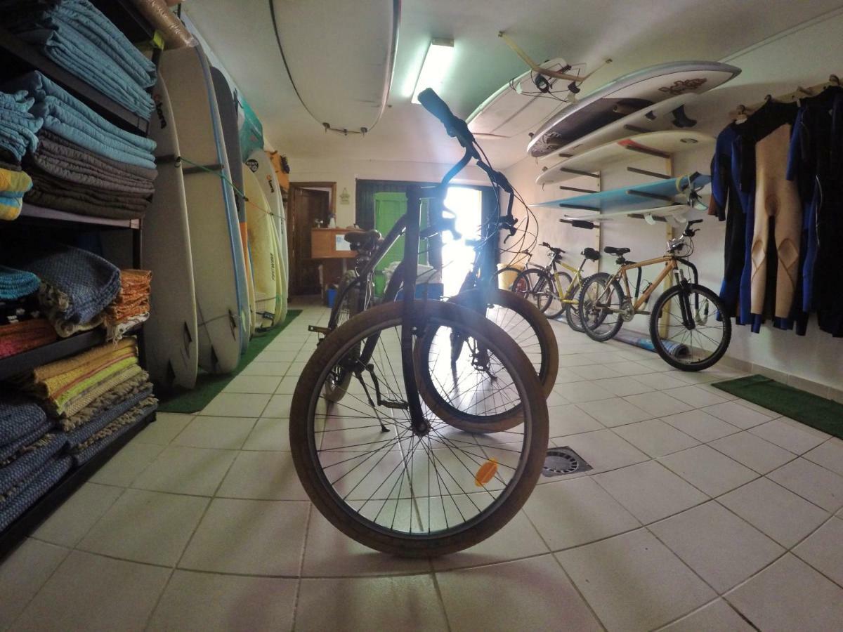 Supertubos Beach Hostel Atouguia Da Baleia Eksteriør bilde