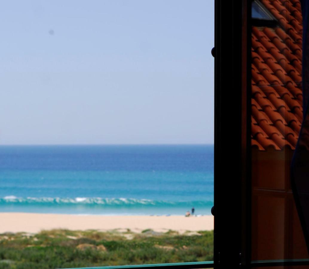 Supertubos Beach Hostel Atouguia Da Baleia Eksteriør bilde