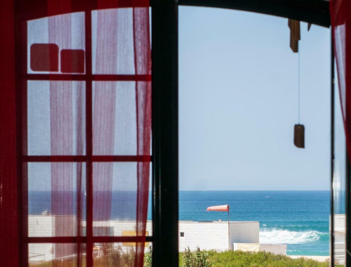 Supertubos Beach Hostel Atouguia Da Baleia Eksteriør bilde